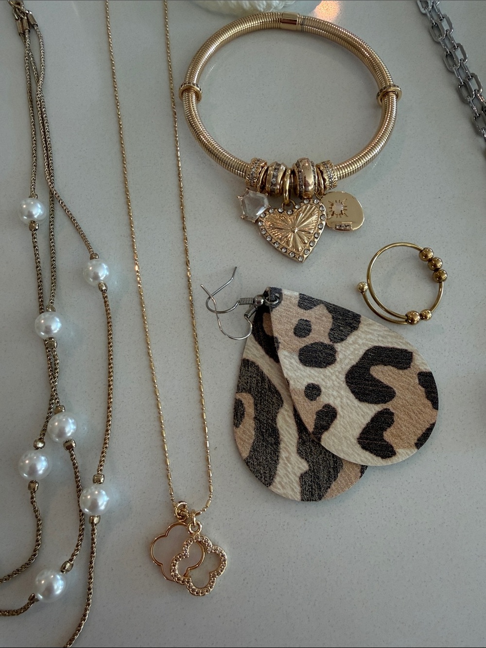 Jewelry bundle - Picture 4 of 4